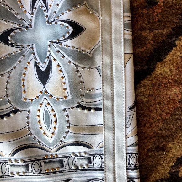 WHBM Embellished Skirt White House Black Market  EUC - Picture 4 of 8